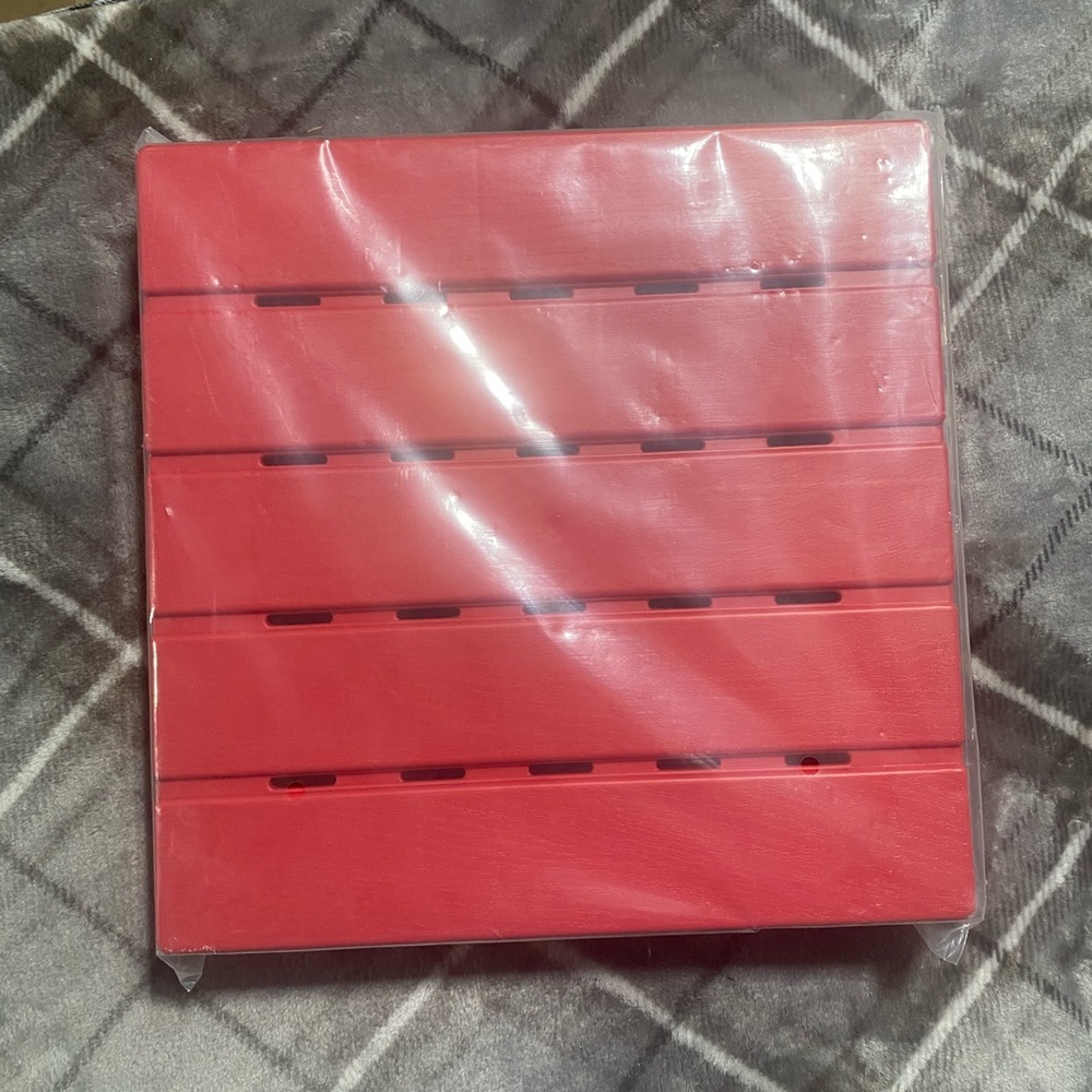 Target bullseye red square kids picnic table